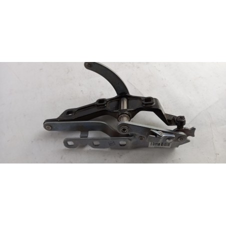 Pièce pour MERCEDES-BENZ - Hinge, Bonnet A2218800328