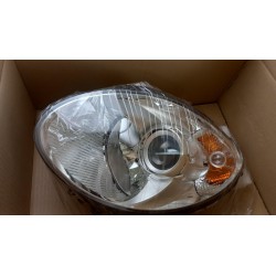 Pièce pour MERCEDES-BENZ - Headlight A251820016164