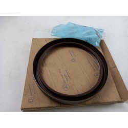 Pièce pour MERCEDES-BENZ - Gasket Set, Wheel Hub A3003500068