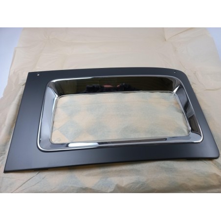 Pièce pour MERCEDES-BENZ - Centre Console Part/Trim A3016900079