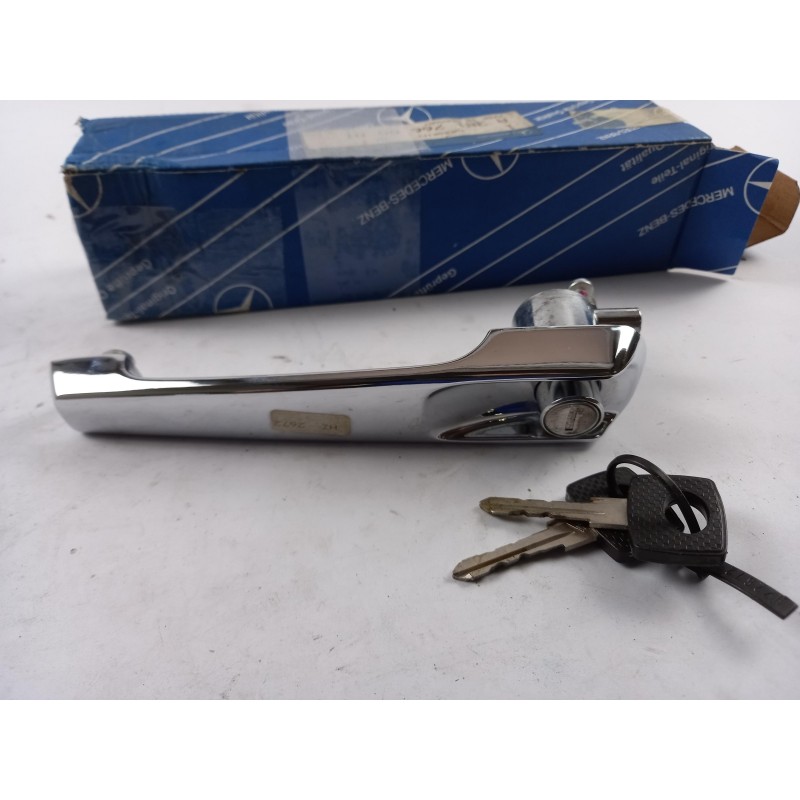 Pièce pour MERCEDES-BENZ - Door Handle A3817660001