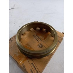 Pièce pour MERCEDES-BENZ - Screw A3833530125