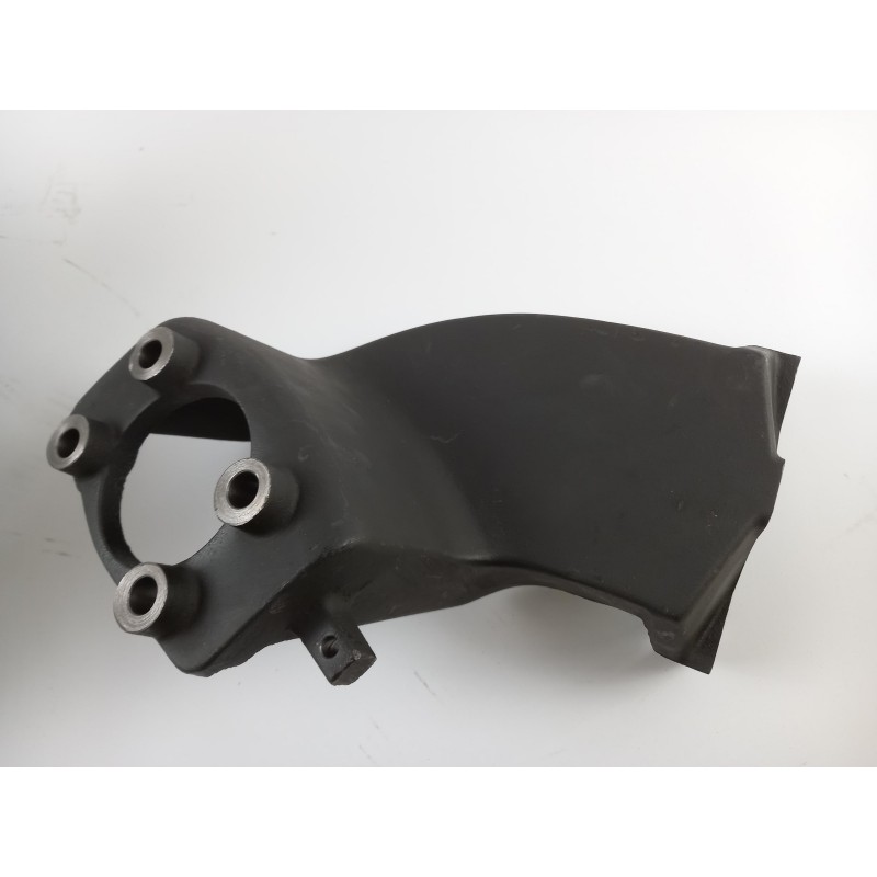 Pièce pour MERCEDES-BENZ - Bracket A4054270336