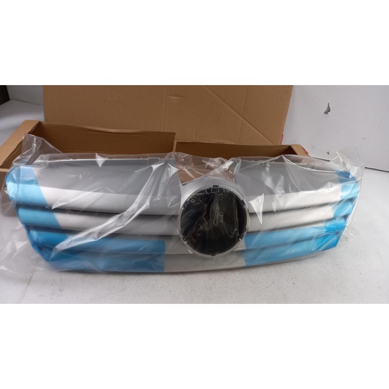 Pièce pour MERCEDES-BENZ - Radiator Grille A41488801609744