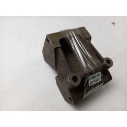 Pièce pour MERCEDES-BENZ - Engine Mounting A4422230101