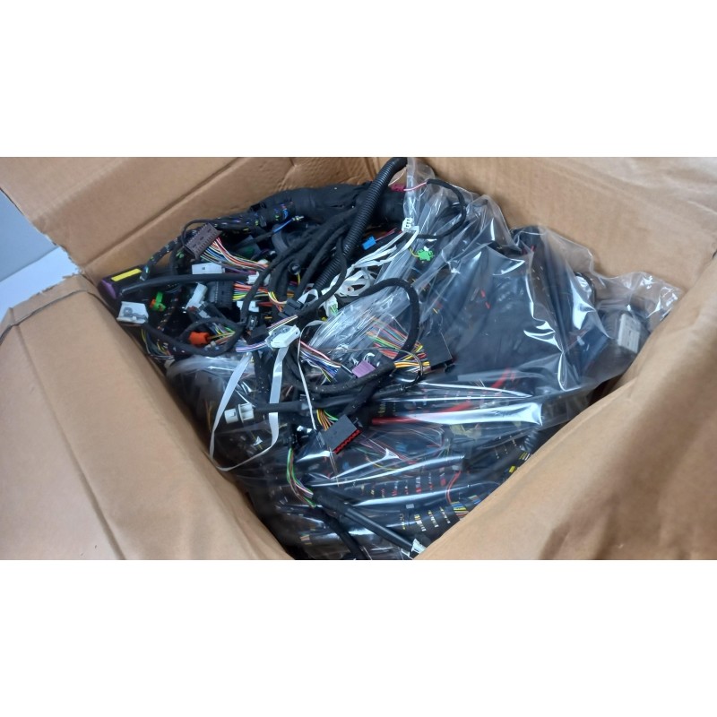 Pièce pour MERCEDES-BENZ - Cable Harness A4515402634