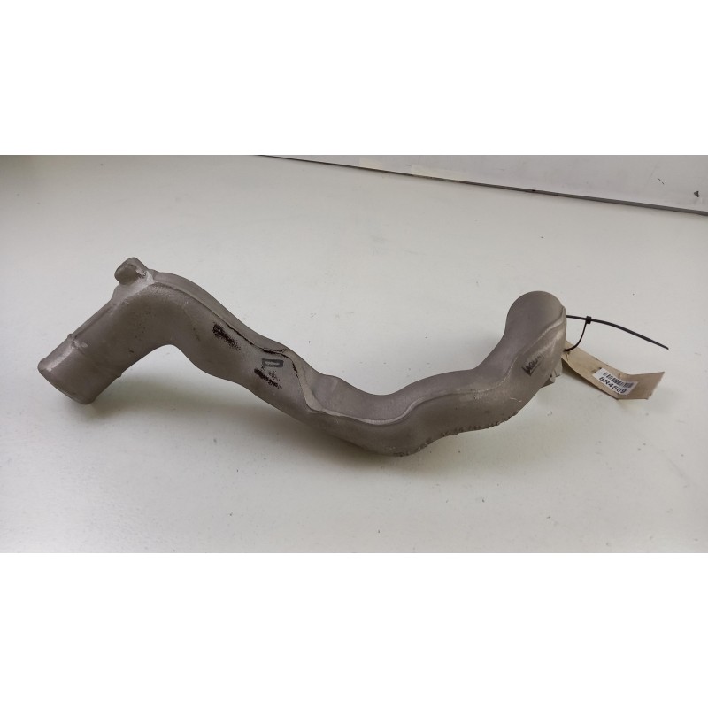 Pièce pour MERCEDES-BENZ - Coolant Tube A5412010930