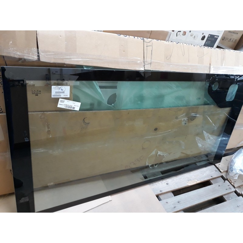 Pièce pour MERCEDES-BENZ - Side Window A6286747907