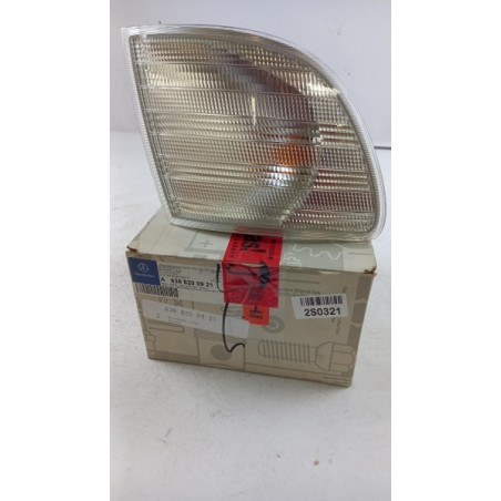 Pièce pour MERCEDES-BENZ - Indicator A6388200921