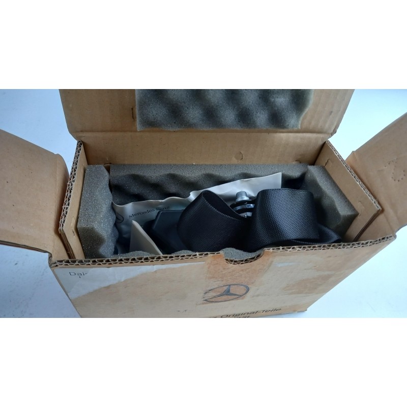 Pièce pour MERCEDES-BENZ - Seat Belt A6388600885