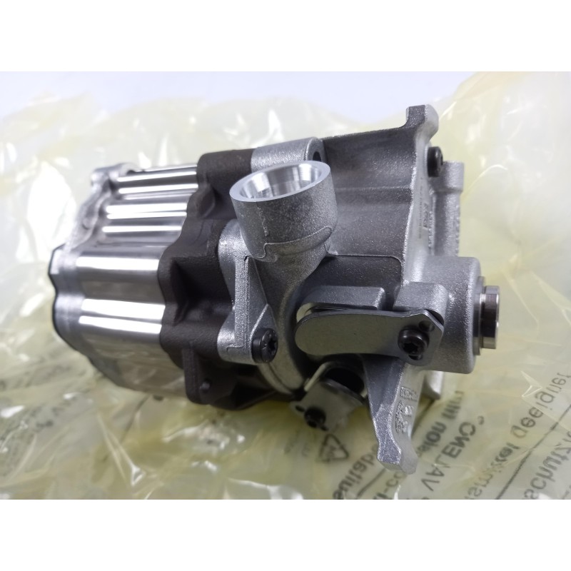Pièce pour MERCEDES-BENZ - Oil Pump A6561802500