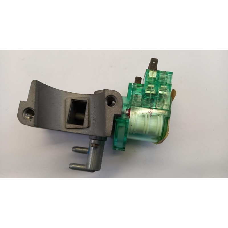 Pièce pour MERCEDES-BENZ - Steering Lock A6694620230