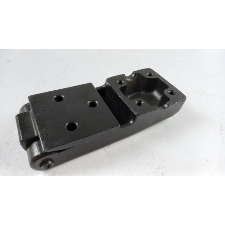 Pièce pour MERCEDES-BENZ - Door Hinge A6707401537
