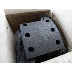 Pièce pour MERCEDES-BENZ - Brake Shoe Set A6744211030
