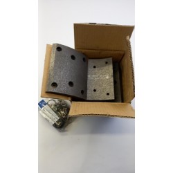 Pièce pour MERCEDES-BENZ - Brake Shoe Set A6764214810