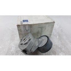 Pièce pour MERCEDES-BENZ - Belt Tensioner/Pulley A9062002070