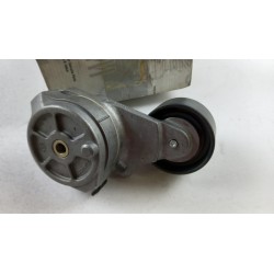 Pièce pour MERCEDES-BENZ - Belt Tensioner/Pulley A9062002370