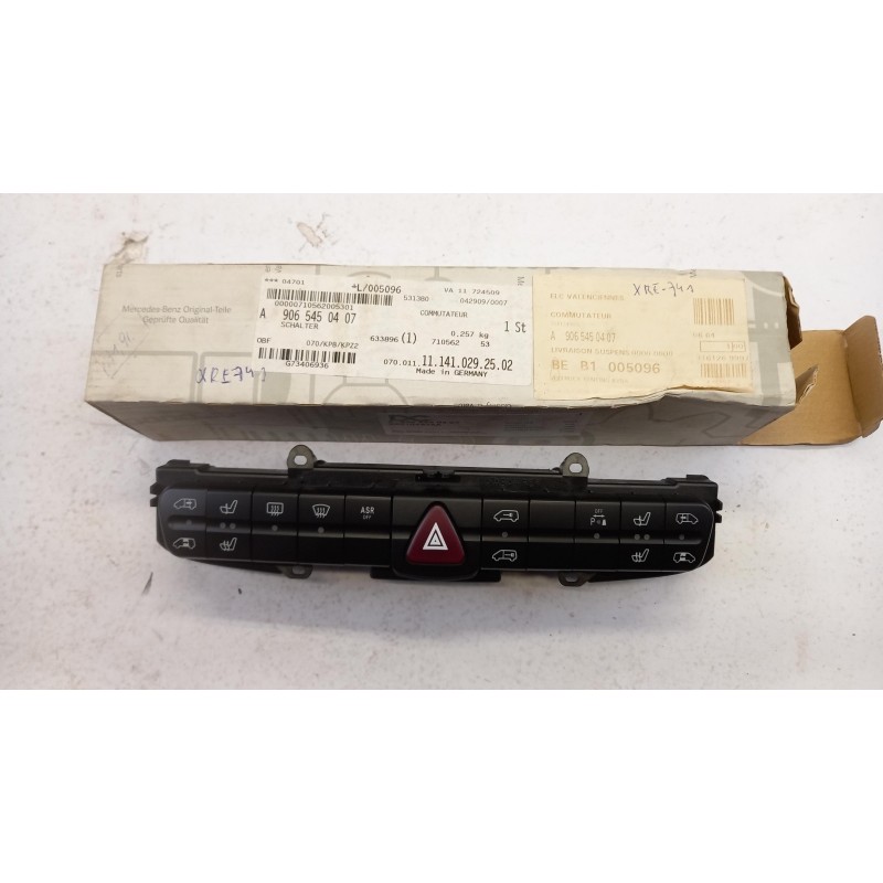 Pièce pour MERCEDES-BENZ - Switch Unit A9065450407