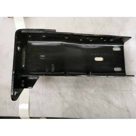 Pièce pour MERCEDES-BENZ - Bracket A9305209133