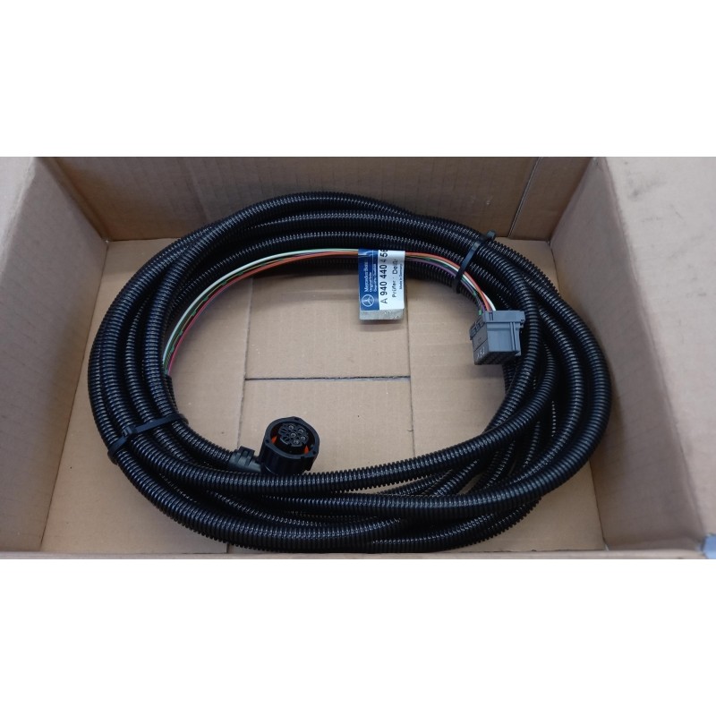 Pièce pour MERCEDES-BENZ - Cable Harness A9404404456