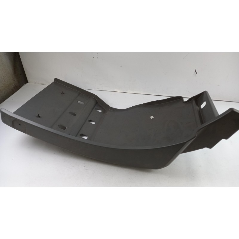Pièce pour MERCEDES-BENZ - Wheelhouse Covering A94188113017C72