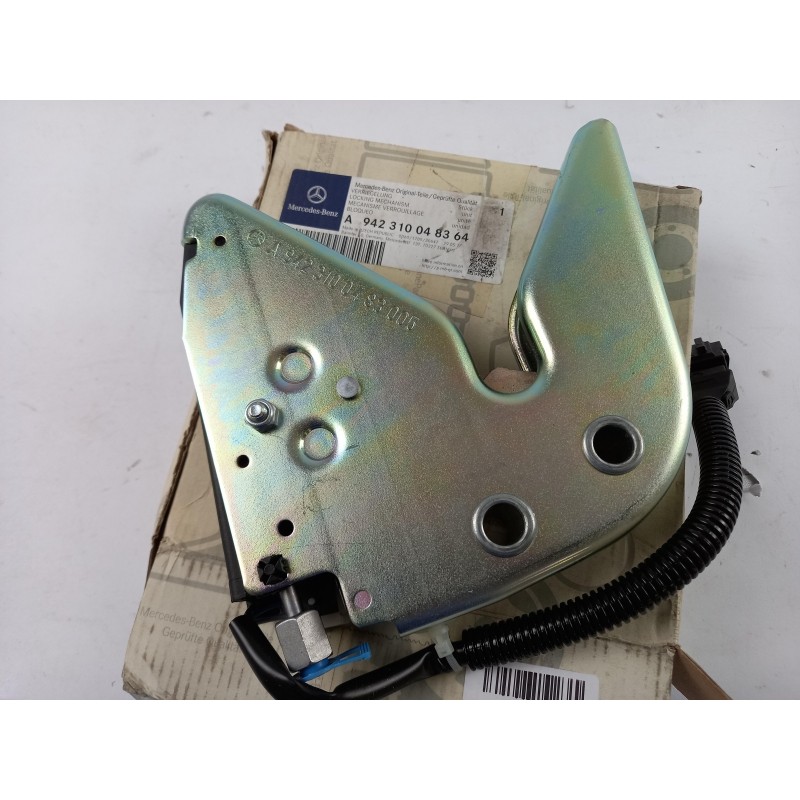 Pièce pour MERCEDES-BENZ - Lock A942310048364