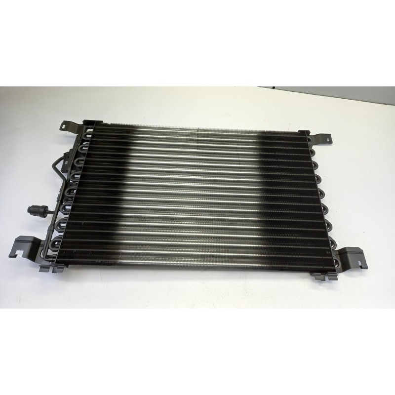 Pièce pour MERCEDES-BENZ - Condenser, Air Conditioning A9425000154