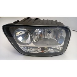 Pièce pour MERCEDES-BENZ - Headlight A9438200461