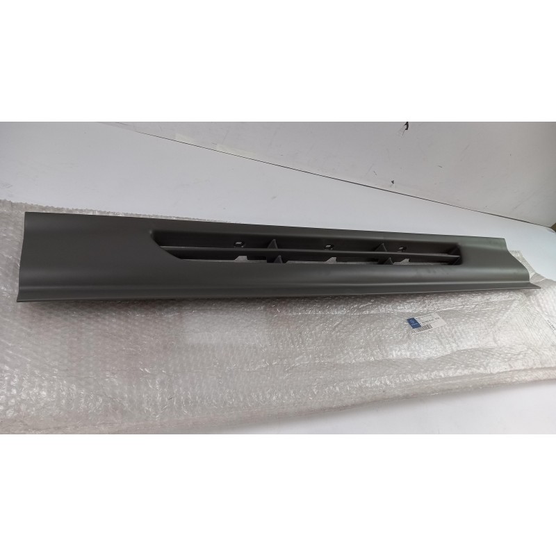 Pièce pour MERCEDES-BENZ - Cover, Bumper A94388505257C72