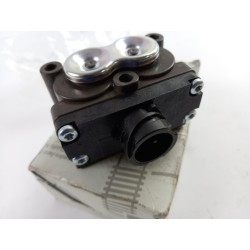 Pièce pour MERCEDES-BENZ - Solenoid Valve, Shift Cylinder A9452600057