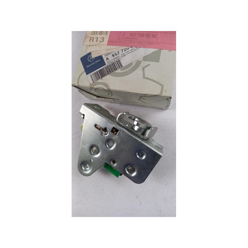 Pièce pour MERCEDES-BENZ - Door Lock A9577200235