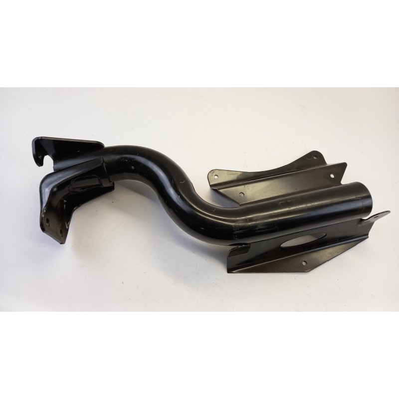 Pièce pour MERCEDES-BENZ - Bracket, Wing A9705201833