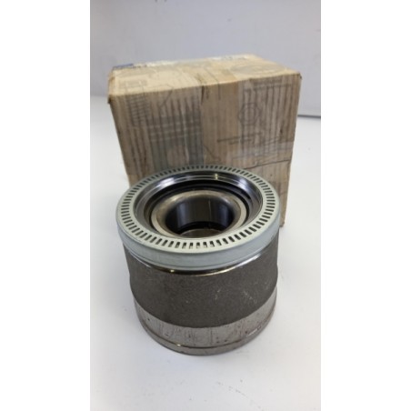 Pièce pour MERCEDES-BENZ - Wheel Hub A9723300525