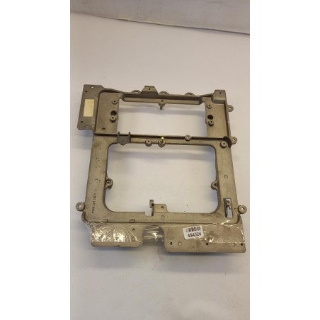 Pièce pour MERCEDES-BENZ - Bracket A9735420034