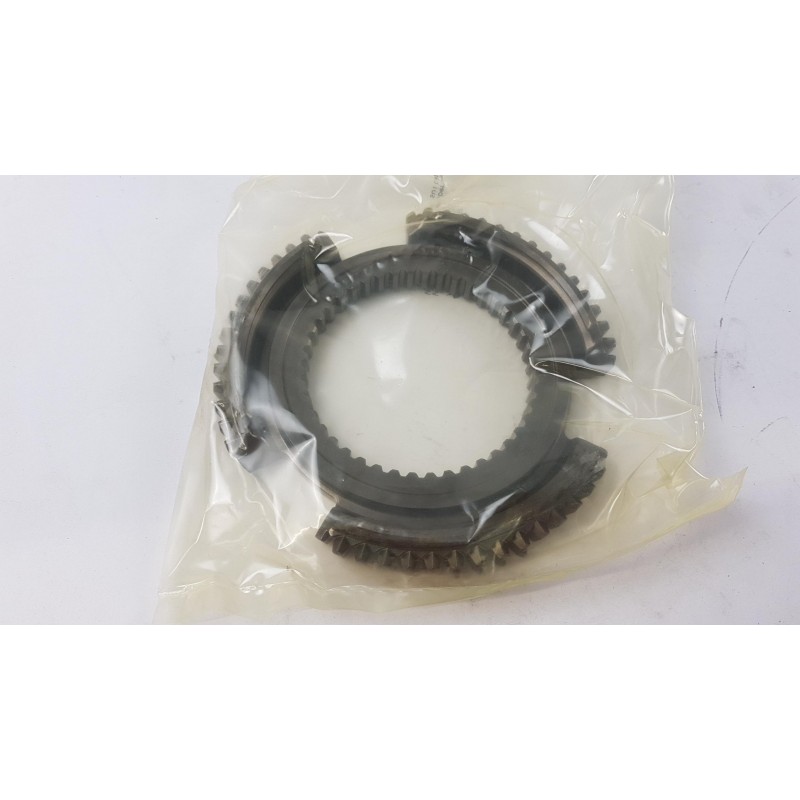 Pièce pour MERCEDES-BENZ - Synchronizer Ring, Manual Transmission A9762622834