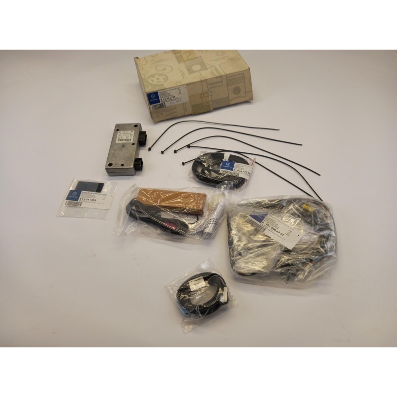 Pièce pour MERCEDES-BENZ - Connection Kit, Phone B66560797