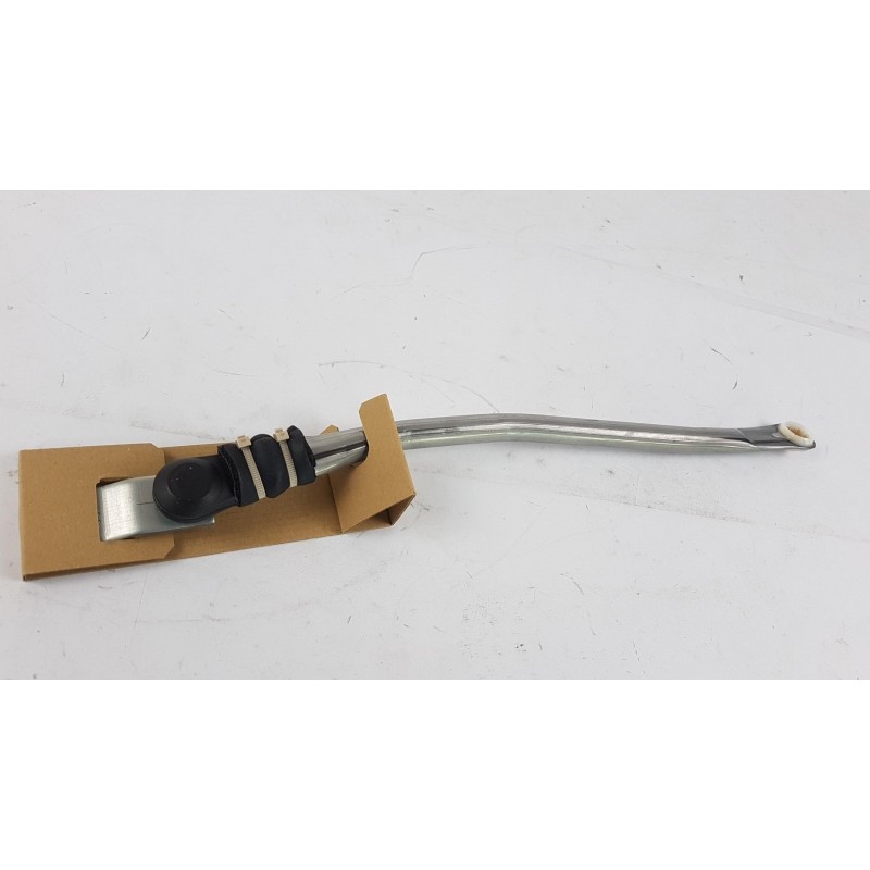 Pièce pour MITSUBISHI - Drive Arm, Wiper Linkage 8251A100