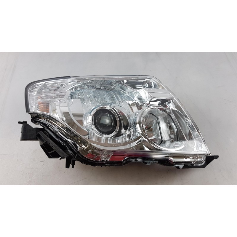 Pièce pour MITSUBISHI - Headlight 8301A894