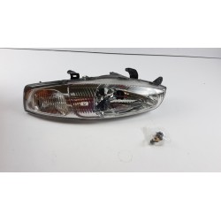 Pièce pour MITSUBISHI - Headlight MR414130