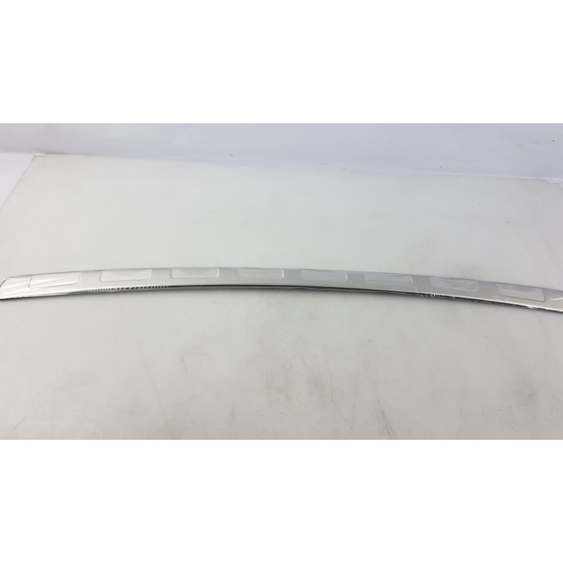 Pièce pour MITSUBISHI - Sill Trim, Trunk MZ380656EX