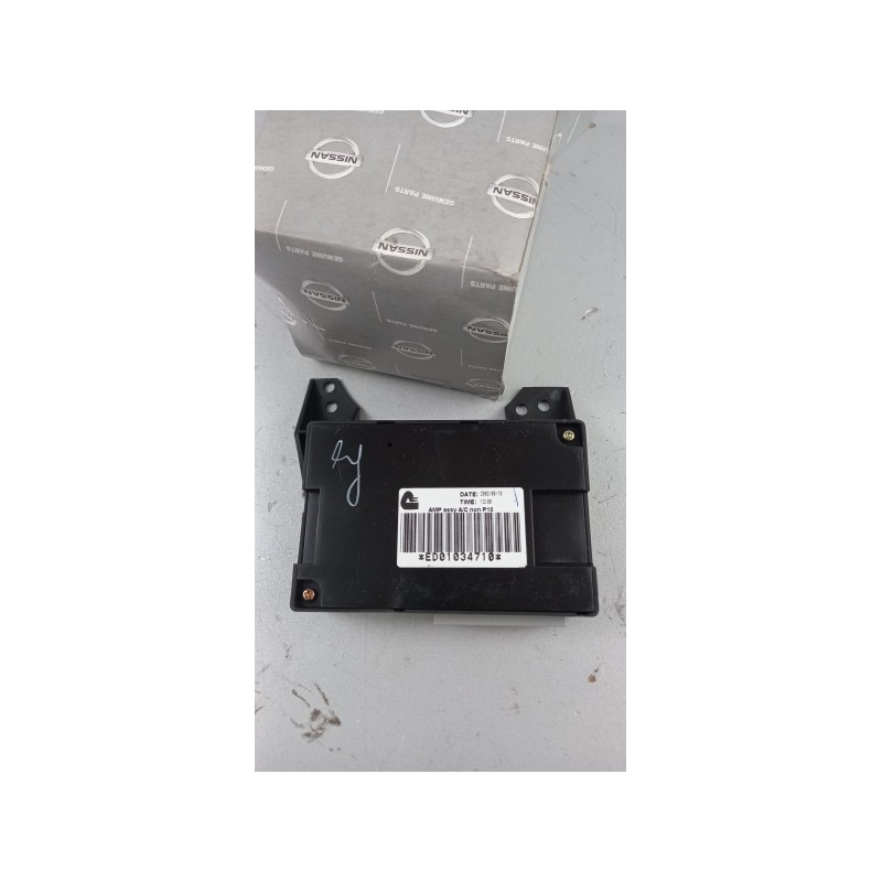 Pièce pour NISSAN - Control Unit, Air Conditioning 27760AV611