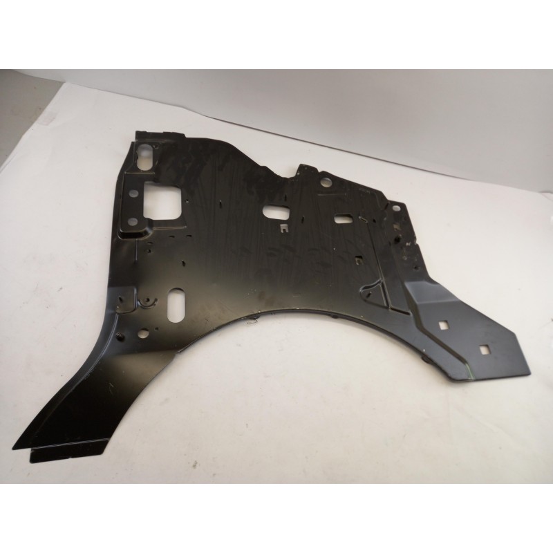 Pièce pour NISSAN - Side Reinforcement 6415100Q0A
