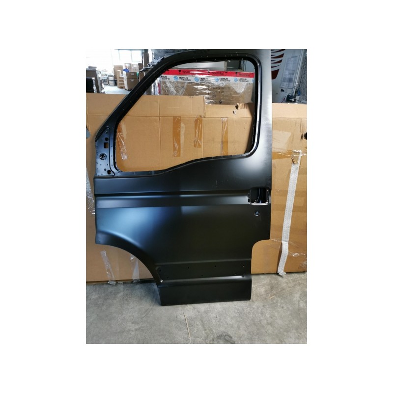 Pièce pour NISSAN - Door, Body 8010100QAH