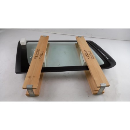 Pièce pour NISSAN - Side Window 83301VC710