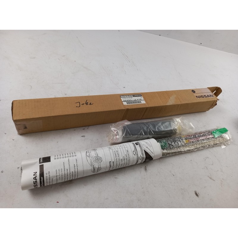 Pièce pour NISSAN - Sill Trim G69501KA0B