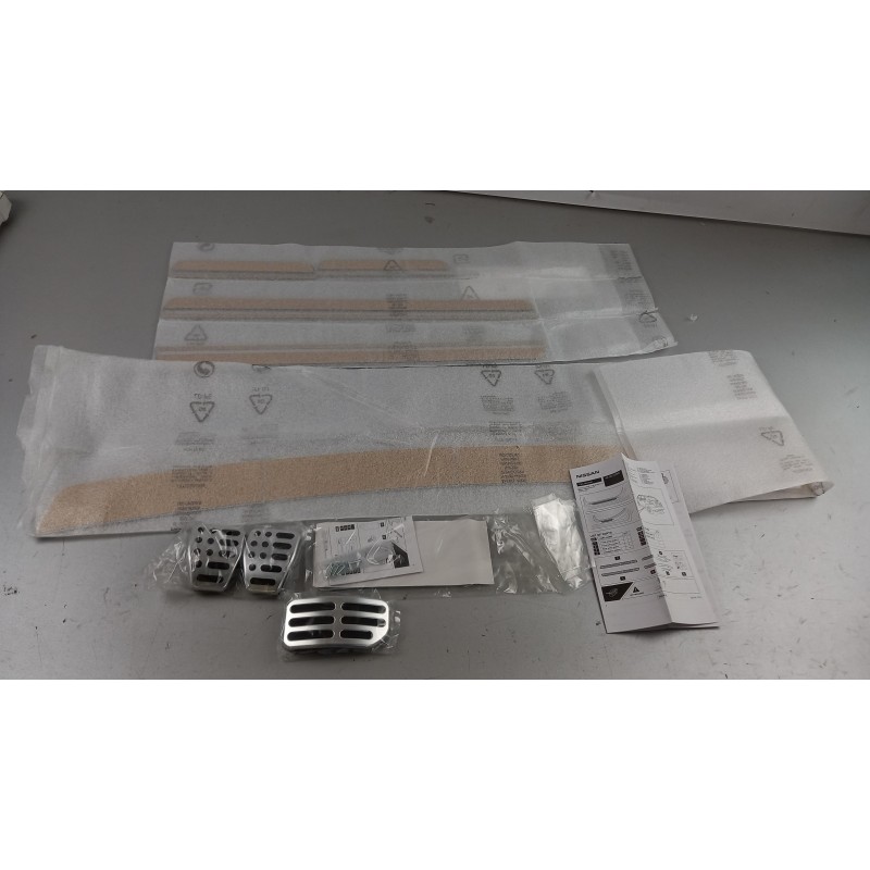 Pièce pour NISSAN - Styling Kit KE4603Z010