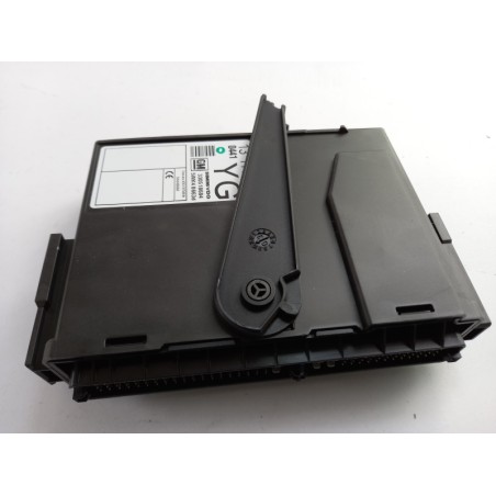 Pièce pour OPEL - Control Unit 13111112