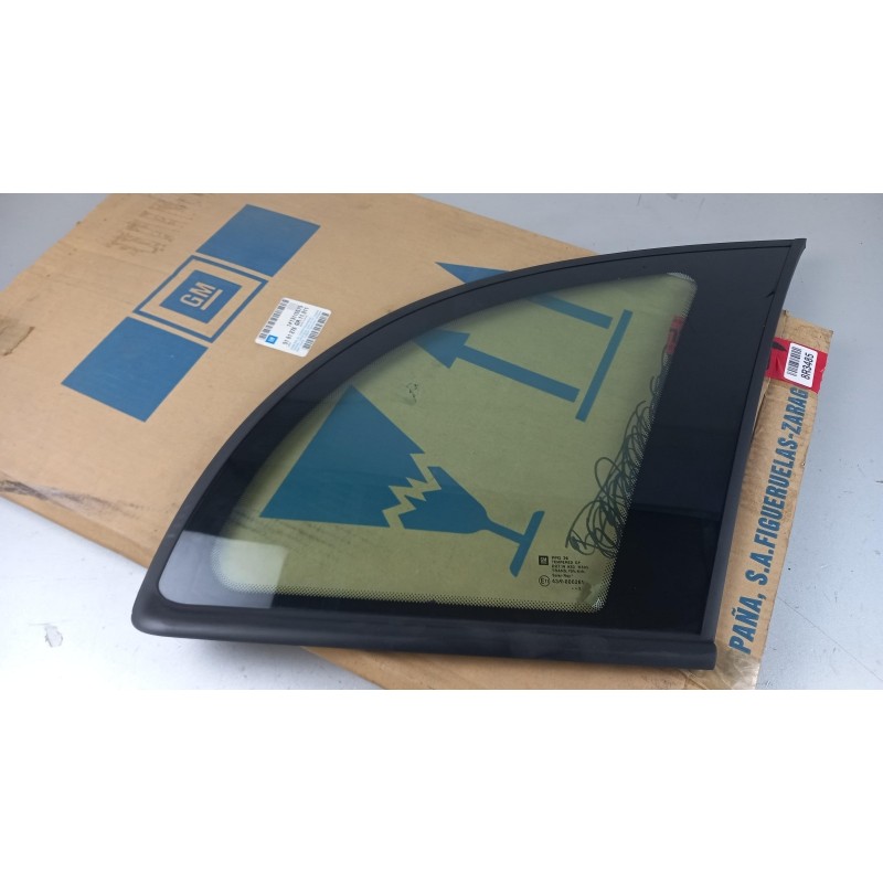 Pièce pour OPEL - Side Window 13115575