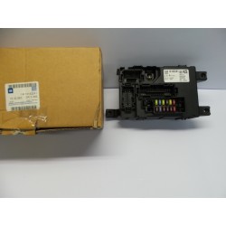 Pièce pour OPEL - Fuse Box 13142241
