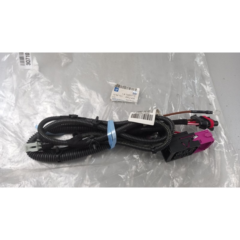 Pièce pour OPEL - Cable Harness 13205715